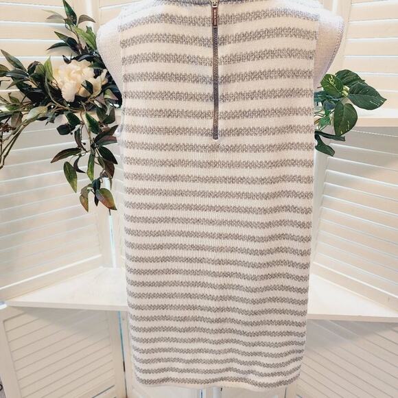 MICHAEL KORS SLEEVELESS GRAY/WHITE TANK WITH ZIP BACK SIZE LARGE - Picture 3 of 6